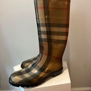 Used Burberry Check Rain Boots Size 36